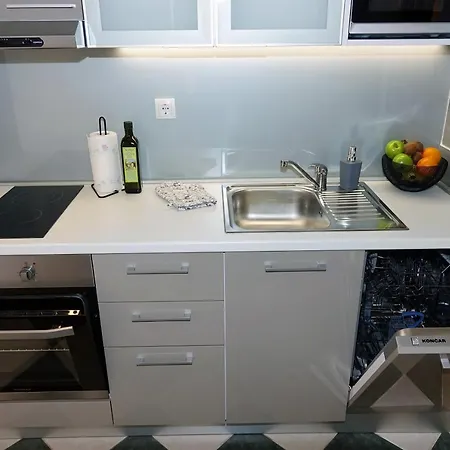 Silvana * 马卡尔斯卡