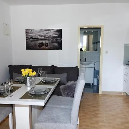 Apartment Silvana *