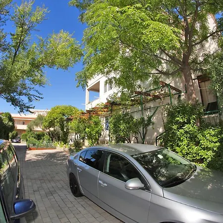 Appartamento Silvana Makarska